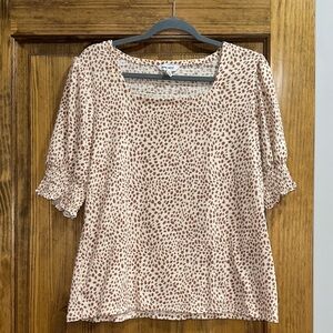 Nine West Light Rust & Cream Scoop Neck Top